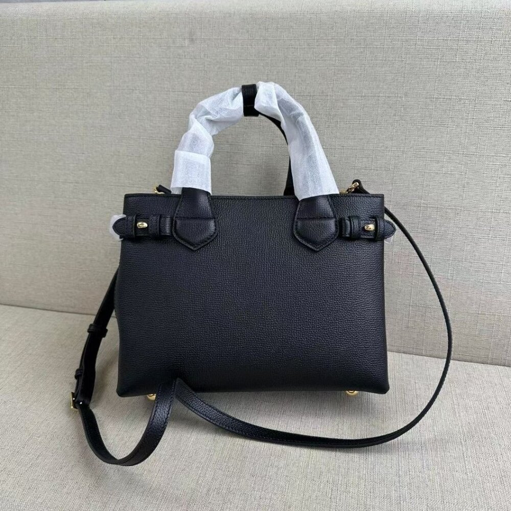 Burberry Baby Banner - Picture 2 of 8